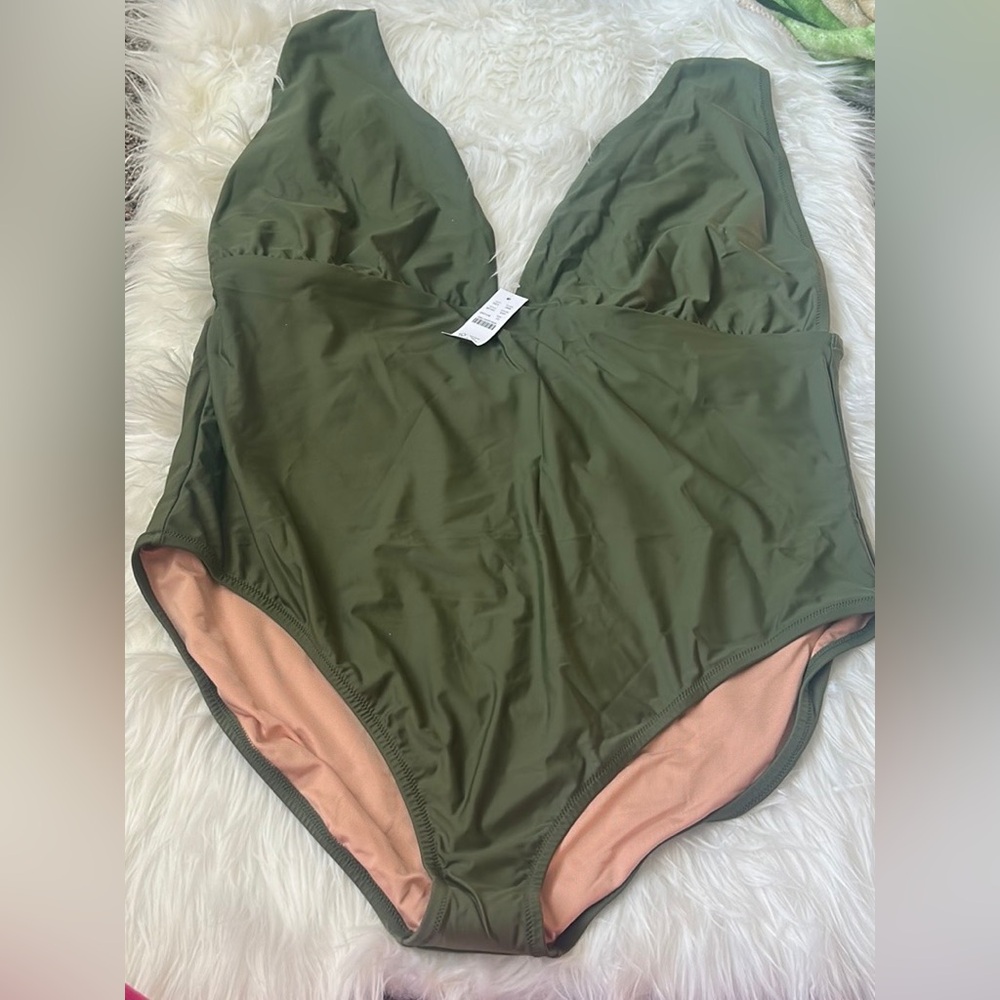 NWT J. Crew Hunter Green V-Neck One Piece Swimsuit Size 24